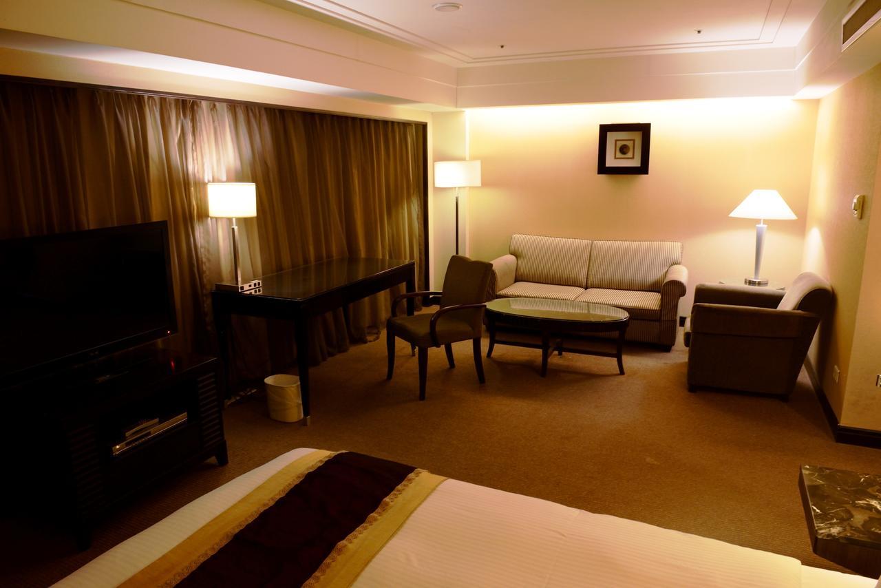 Nisus Hotel ไทเป ภายนอก รูปภาพ