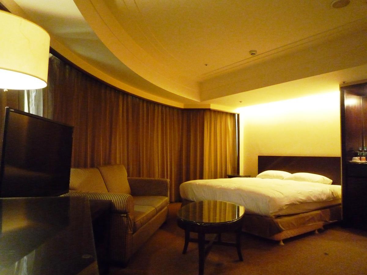 Nisus Hotel ไทเป ภายนอก รูปภาพ